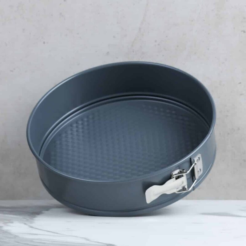 Cuisena Springform Round Cake - 26 cm